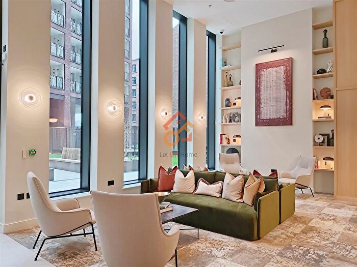 2 Bedroom Flat To Rent In One Port Street, Port Street, Manchester, M1