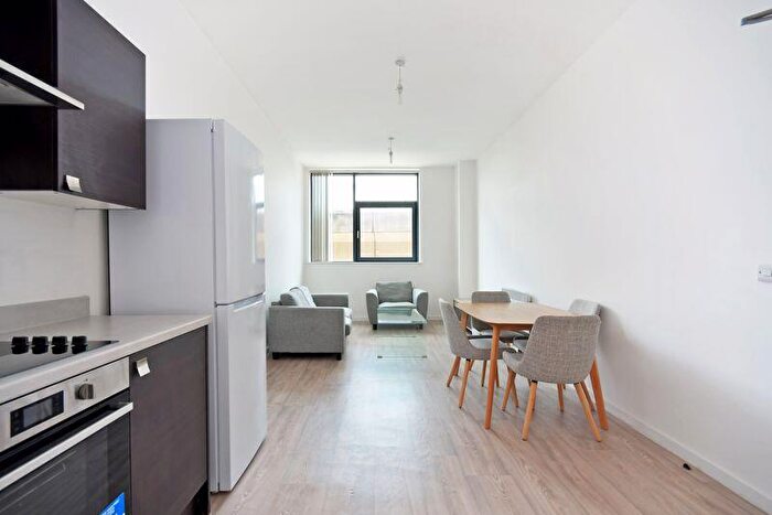 1 Bedroom Apartment To Rent In Apt The Gateway, Sheffield, S2