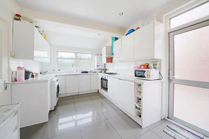 5 Bedroom Semi-Detached House For Sale In Kingsway, Wembley, HA9