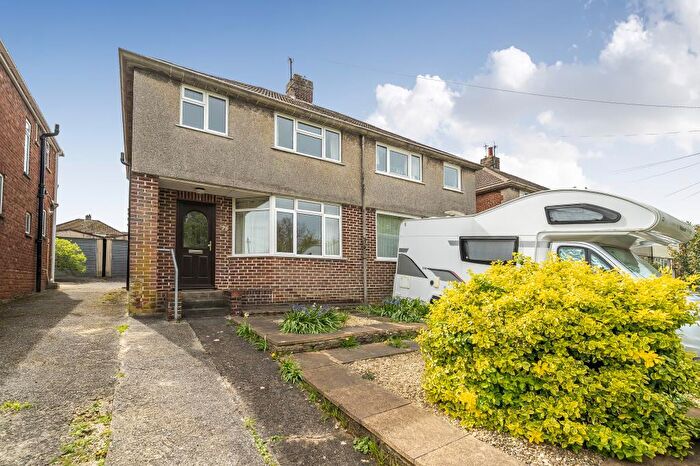 3 Bedroom Semi-Detached House For Sale In Botley, Oxford, OX2