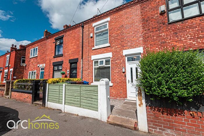 2 Bedroom Terraced House For Sale In Thomas Street, Hindley Green, Wigan, WN2