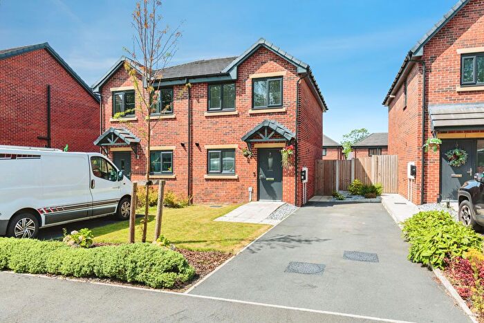 2 Bedroom Semi-Detached House For Sale In Laurus Grove, Preston, PR3