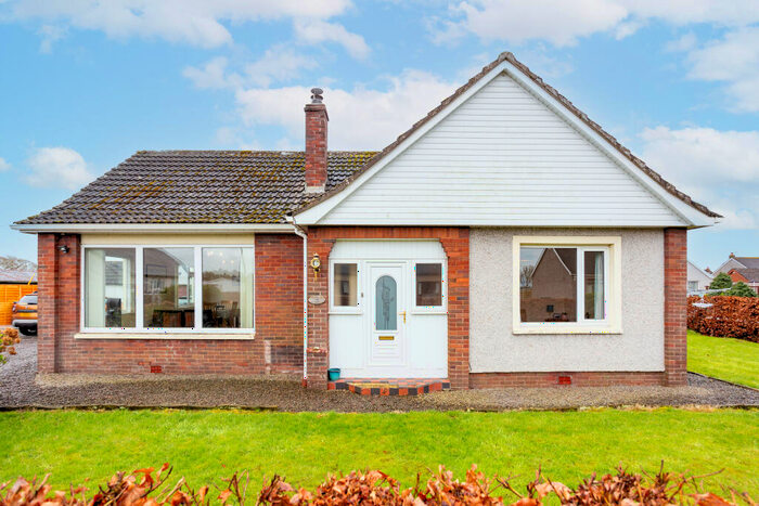 4 Bedroom Detached House For Sale In Warrenhill Road, Dumfries, DG1