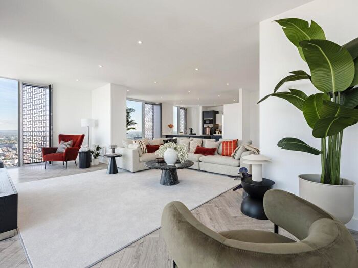 3 Bedroom Penthouse To Rent In Bankside Boulevard, Cortland At Colliers Yard, Salford, M3