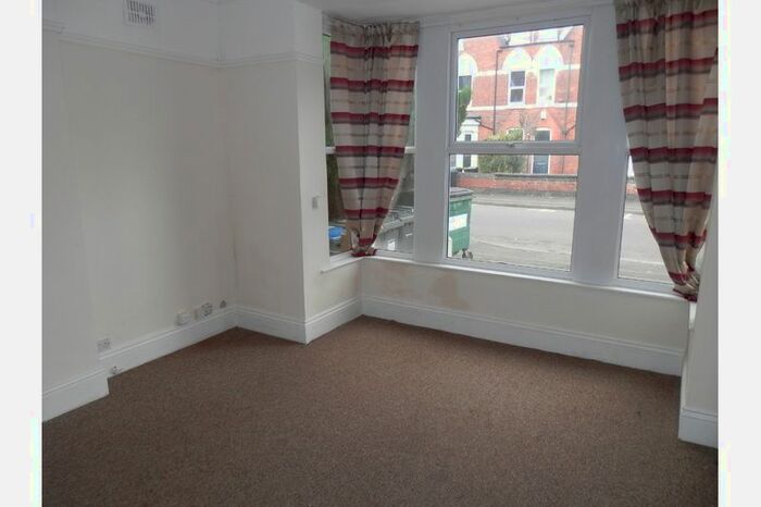 1 Bedroom Flat To Rent In Gillott Road, Edgbaston, Birmingham, B16