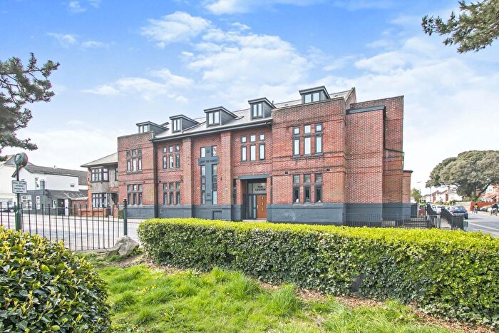 1 Bedroom Flat To Rent In Ashley Road, BH1