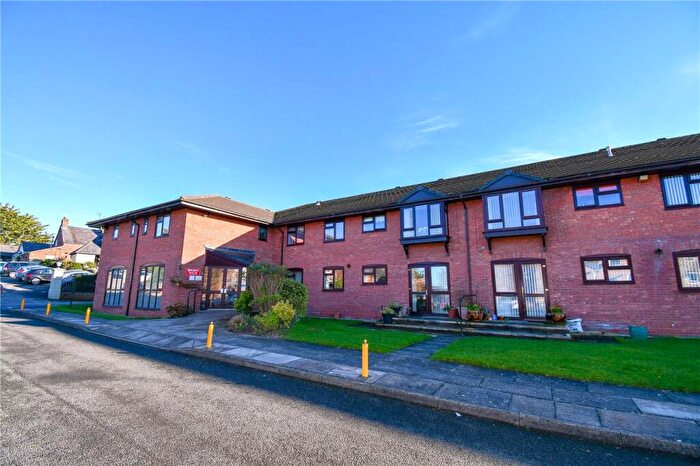 2 Bedroom Flat For Sale In Redcroft, Well Lane, Greasby, CH49