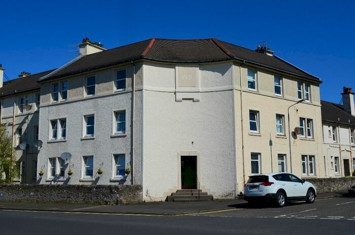 2 Bedroom Flat To Rent In Adelaide Street, Helensburgh, Argyll &amp; Bute, G84