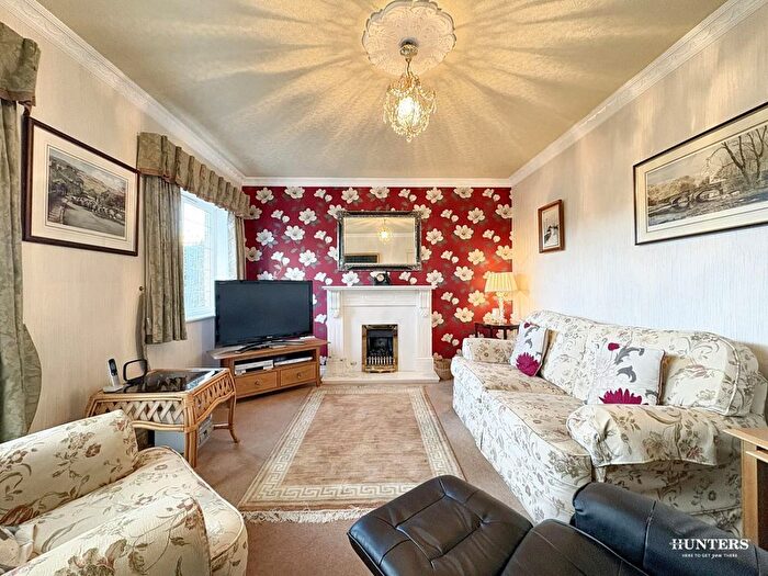 2 Bedroom Detached Bungalow For Sale In Willow Court, Batley, WF17