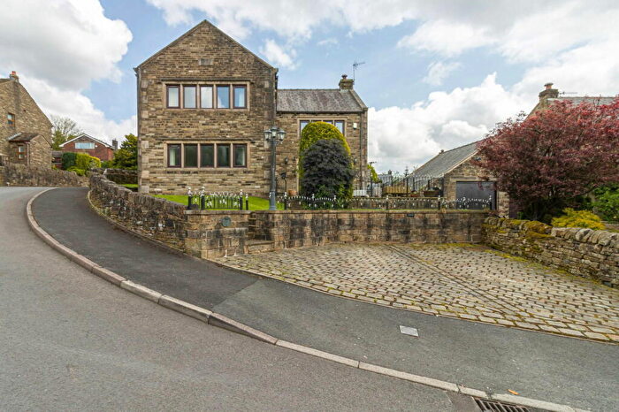 4 Bedroom Detached House For Sale In Buckley Drive, Denshaw, Saddleworth, OL3