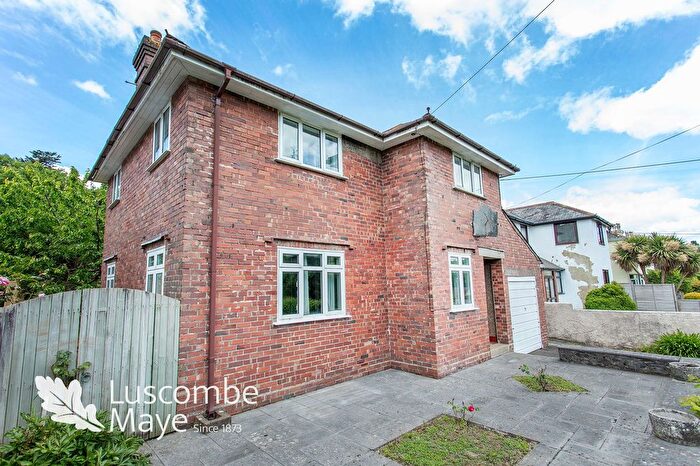 3 Bedroom Detached House For Sale In Plymouth Road, Buckfastleigh, TQ11