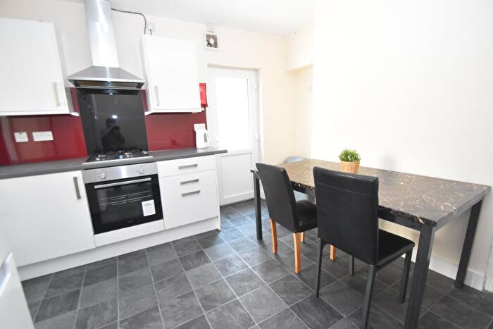 5 Bedroom House To Rent In Monthermer Road, Cathays, Cardiff, CF24