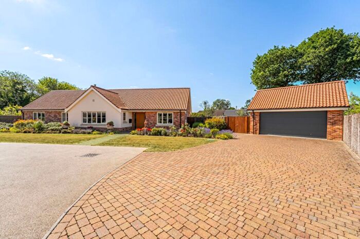 4 Bedroom Detached Bungalow For Sale In Panhard Drive, Gressenhall, NR20