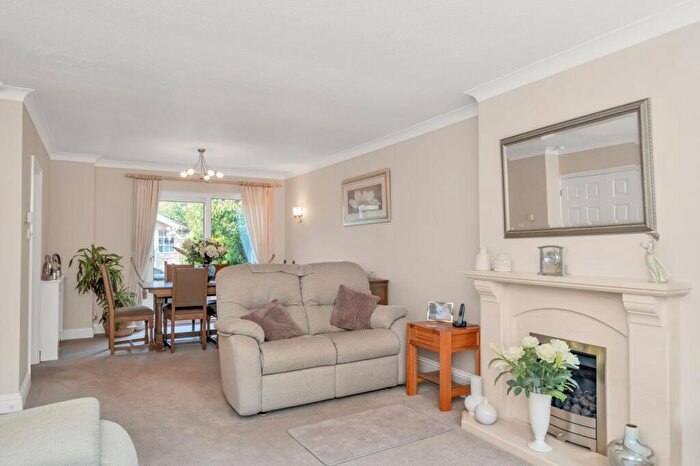 4 Bedroom Detached House For Sale In Perowne Way, Puckeridge, SG11