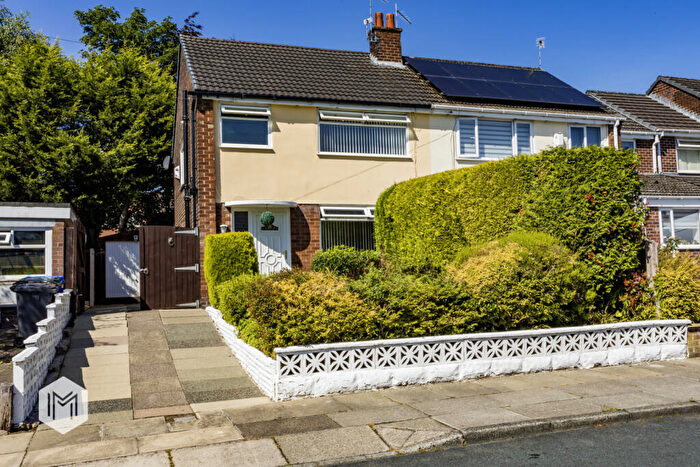 3 Bedroom Semi-Detached House For Sale In Fieldhead Avenue, Bury, Greater Manchester, BL8