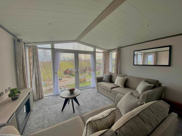 2 Bedroom Lodge For Sale In Tunstall, Richmond, DL10