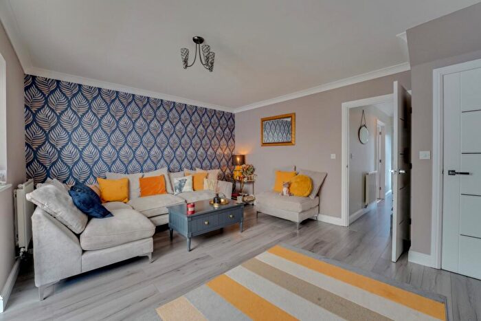 3 Bedroom Terraced House For Sale In Stoney Brook Close, Hixon, Stafford, Staffordshire, ST18