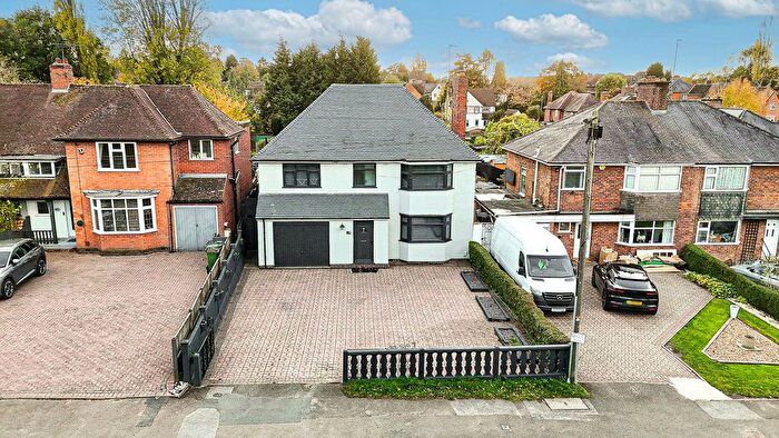 5 Bedroom Detached House For Sale In Leicester Road, Glenfield, LE3