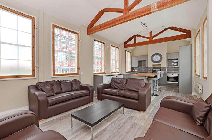 8 Bedroom Flat To Rent In Arley Street, Sheffield, S2