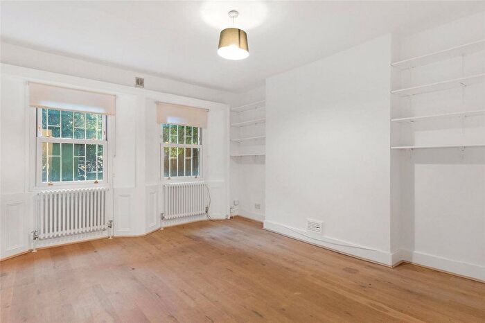 2 Bedroom Flat To Rent In Belvedere Road, London, SE19