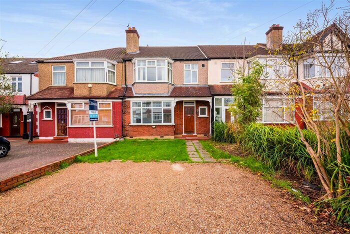 3 Bedroom Terraced House To Rent In Fairway, London, SW20