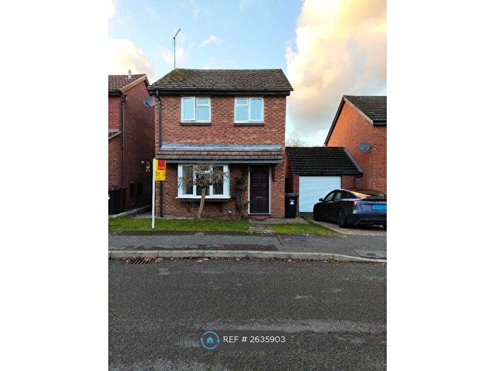 3 Bedroom Detached House To Rent In Quartz Close, Wokingham, RG41