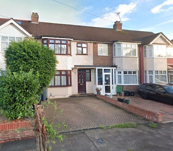 3 Bedroom Property To Rent In Northfield Road, Cheshunt, Waltham Cross, EN8