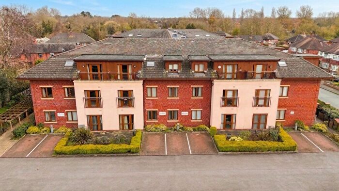 2 Bedroom Flat For Sale In Queens Drive, Mill House Queens Drive, CW5