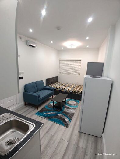 1 Bedroom Studio To Rent In The Avenue, Hornchurch, RM12