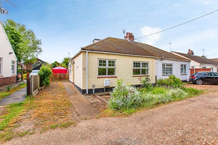 3 Bedroom Bungalow For Sale In Peatlings Lane, Leverington, Wisbech, PE13