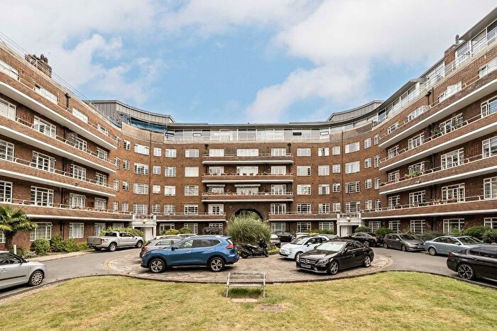 2 Bedroom Flat To Rent In Barons Keep, Gliddon Road, London, W14