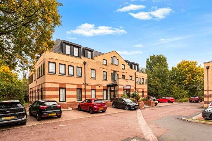 2 Bedroom Apartment To Rent In Parsonage Lane, Bishop's Stortford, CM23