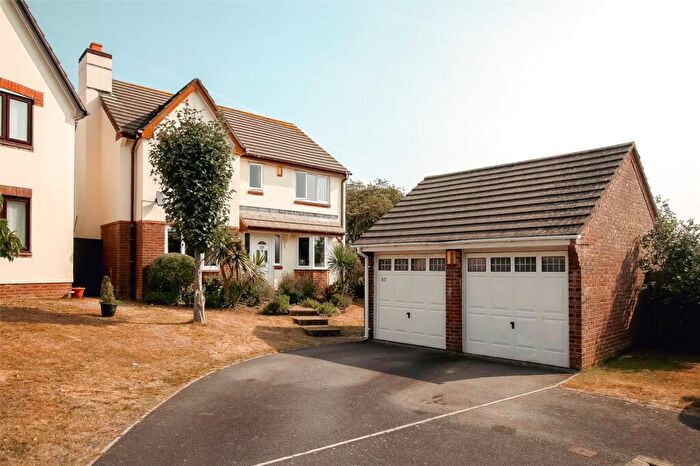 4 Bedroom Detached House For Sale In Soloman Drive, Bideford, EX39