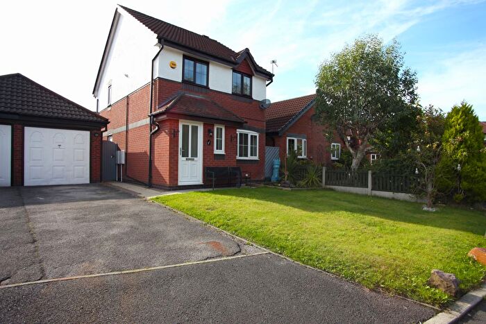 3 Bedroom Detached House To Rent In Greenoak, Stoneclough, M26