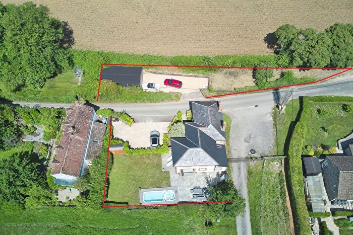 4 Bedroom Detached House For Sale In ., Buckhorn Weston, Gillingham, SP8