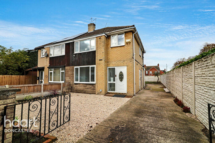3 Bedroom Semi-Detached House For Sale In Lower Kenyon Street, Doncaster, DN8