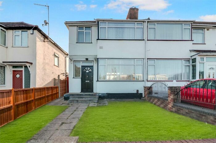 3 Bedroom End Of Terrace House To Rent In Cotman Gardens, Edgware HA8