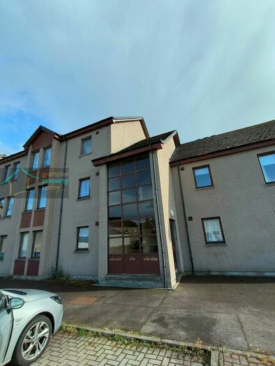 2 Bedroom Flat To Rent In Kingsmills Court, Elgin, Morayshire, IV30