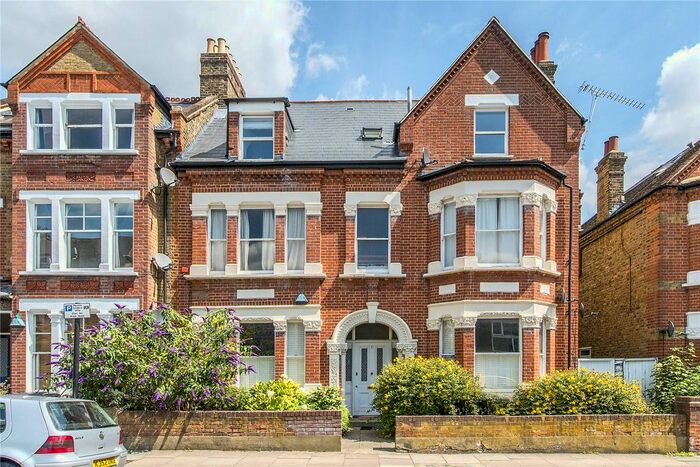 1 Bedroom Flat To Rent In Cautley Avenue, Clapham, London, SW4