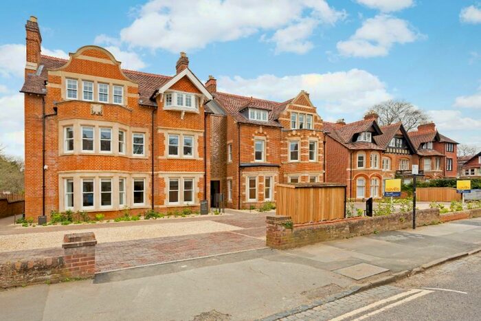 2 Bedroom Ground Flat To Rent In Bardwell Court, Oxford, Oxfordshire, OX2