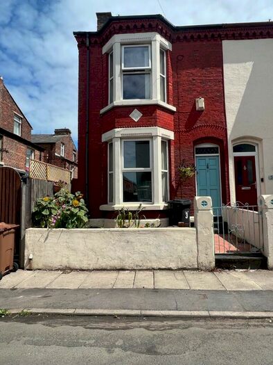 3 Bedroom End Of Terrace House To Rent In Poplar Grove, Liverpool, L21