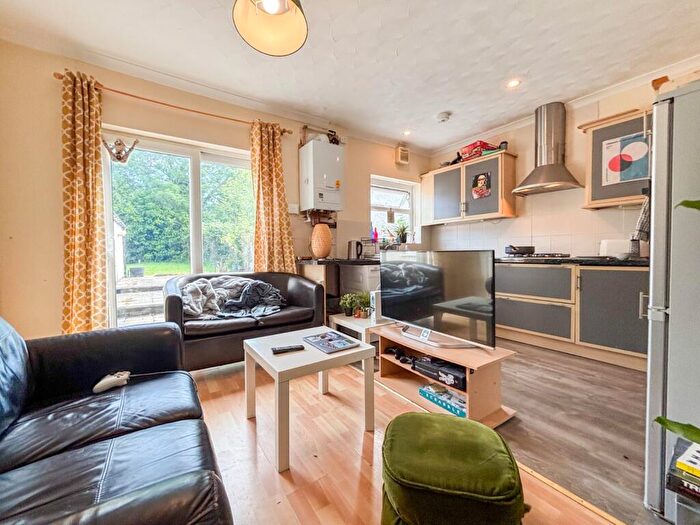 6 Bedroom Semi Detached House To Rent In Wades Road, Filton, Bristol, South Gloucestershire, BS34