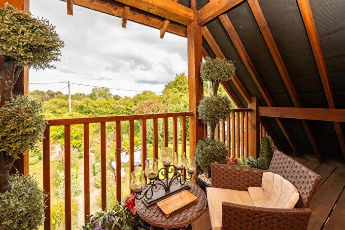 4 Bedroom Detached House For Sale In Weston Turville, HP22