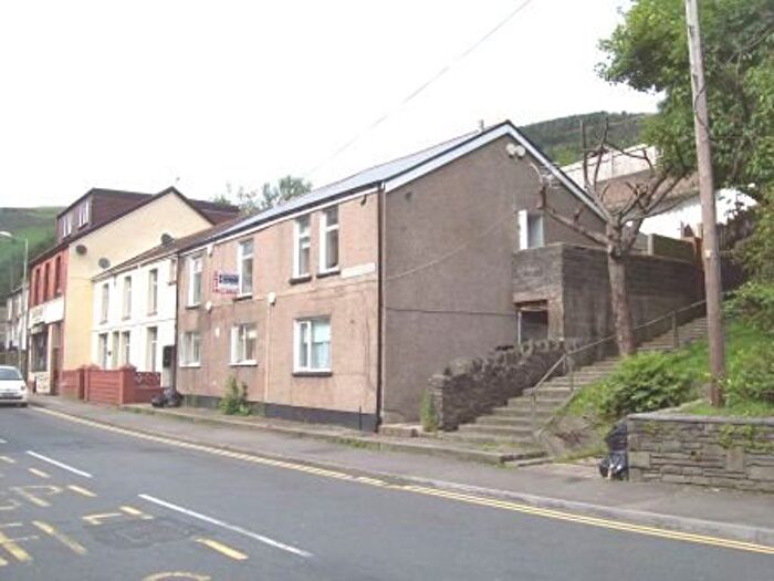 Studio To Rent In Ystrad Road, Pentre, CF41
