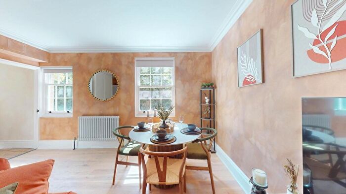 2 Bedroom Apartment To Rent In Caledonian Road, London, N1