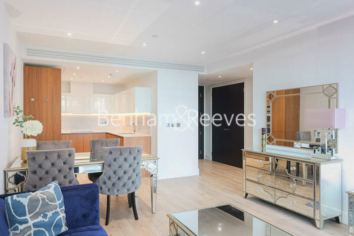 2 Bedroom Apartment To Rent In Neroli House, Piazza Walk, E1