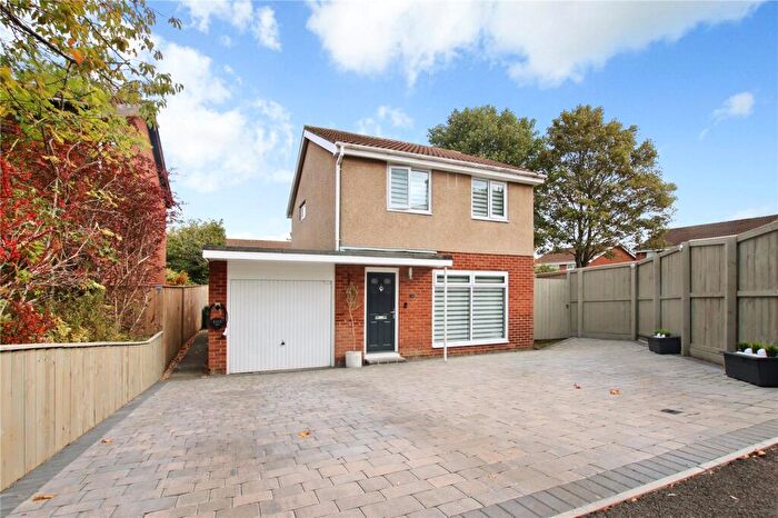 3 Bedroom Detached House For Sale In Hargill Drive, Rickleton, Washington, NE38