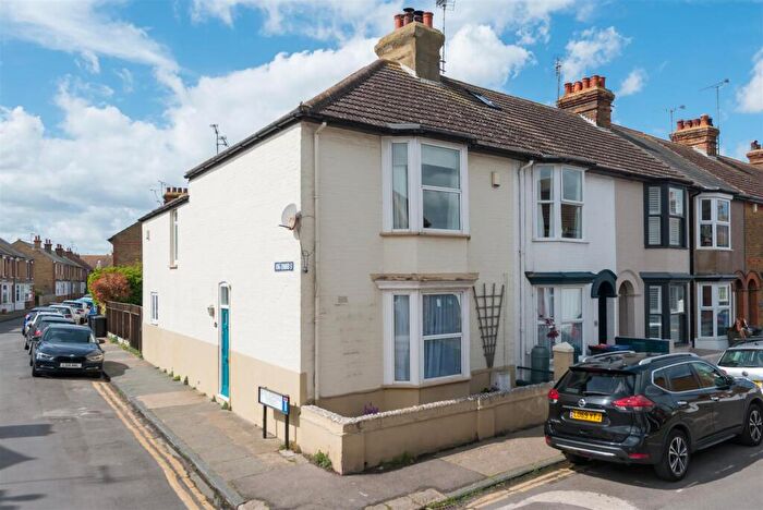 3 Bedroom End Of Terrace House To Rent In Regent Street, Whitstable, CT5