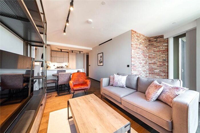 1 Bedroom Flat To Rent In Hewett Street, Shoreditch, EC2A