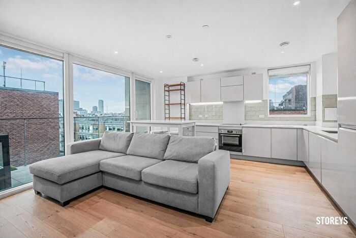 2 Bedroom Flat To Rent In Corsican Square, Bow, London, E3